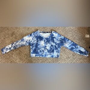 Blue Tie-Dye Long Sleeve Crop Top
